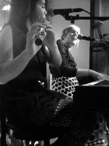 Yen Ton Lou Leah Harris