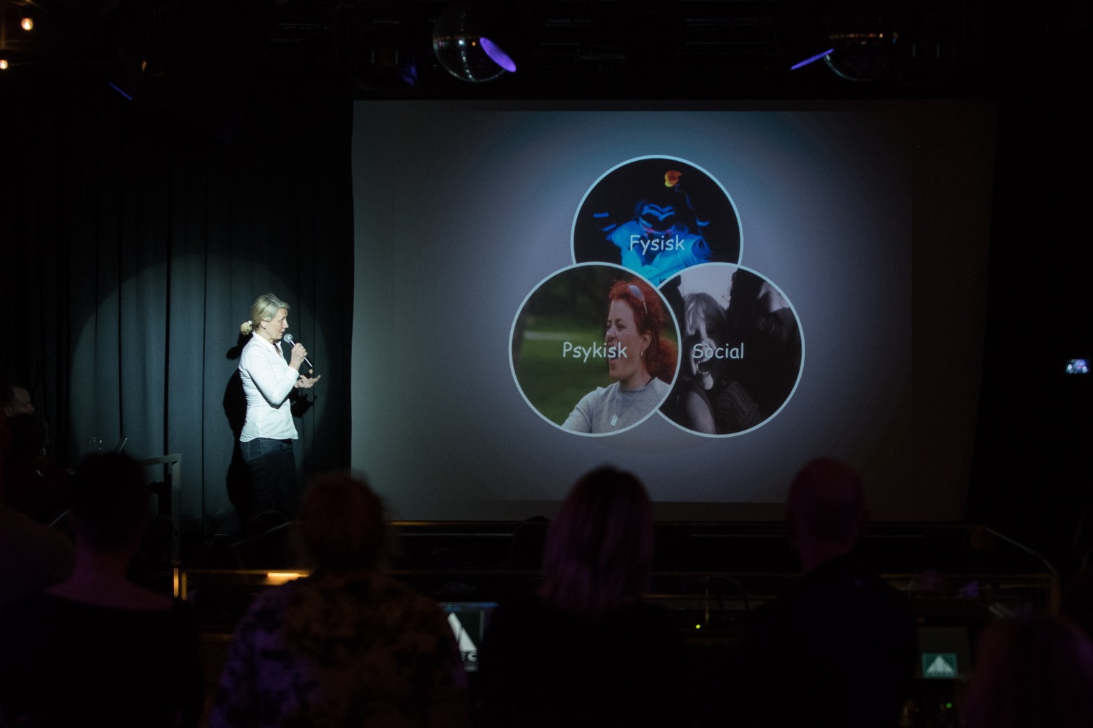 Relationer irl SamtalsCoachomaten Samtal och Strategi för Ungas Hälsa Lotte Johansson Politikerveckan Almedalen Almedalsveckan