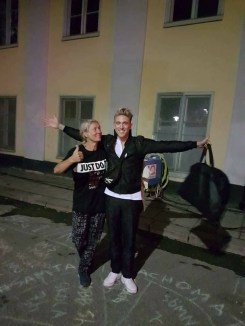 Abc Charity ambassadör Danny Saucedo Samtals Coachomaten Lotte Johansson Nytorgsfesten